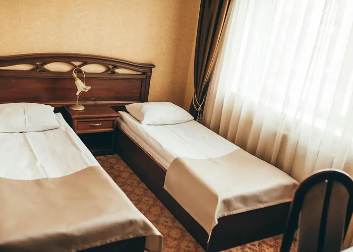 Готель-ресторан Любе Плюс Хмельницький